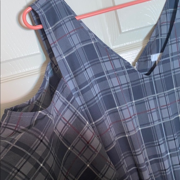 Romper - Picture 2 of 3